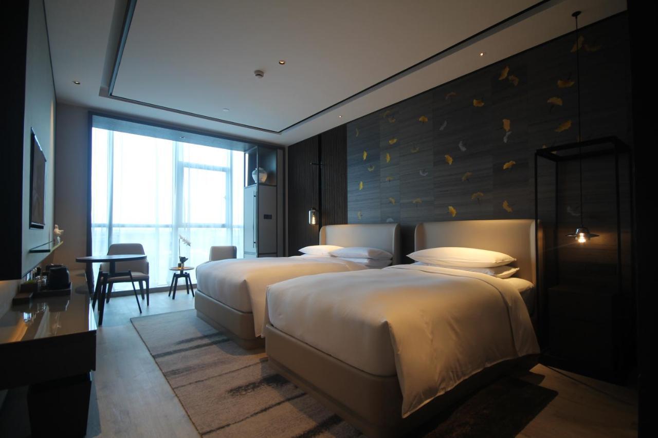 Yunhe Yebo Hotel 4*